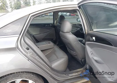 2013 Hyundai Sonata Limited 2.0T z USA, uszkodzony, nr VIN 5NPEC4AB2DH591655